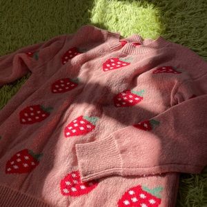 🍓🍓STRAWBERRY SWEATER🍓🍓
